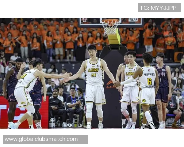 CBA广厦与上海对决成绩分析及比赛精彩回顾