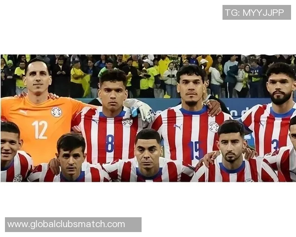 德芬索与巴拉圭国民的激烈对决揭示足球战术与团队合作的重要性